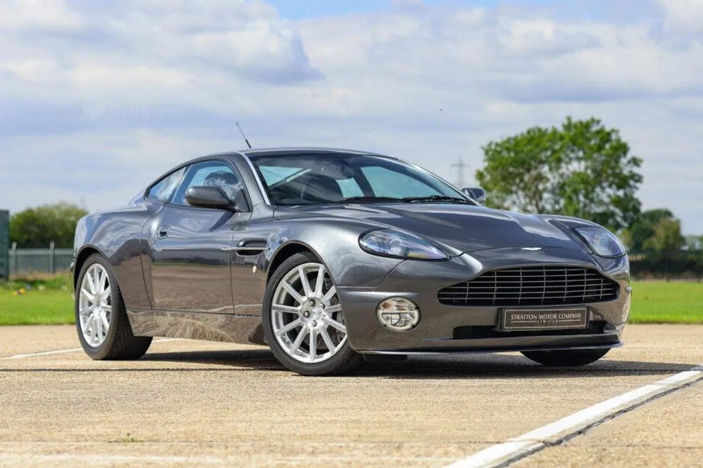 Must-try, 20-year-old supercars | Six of the Best